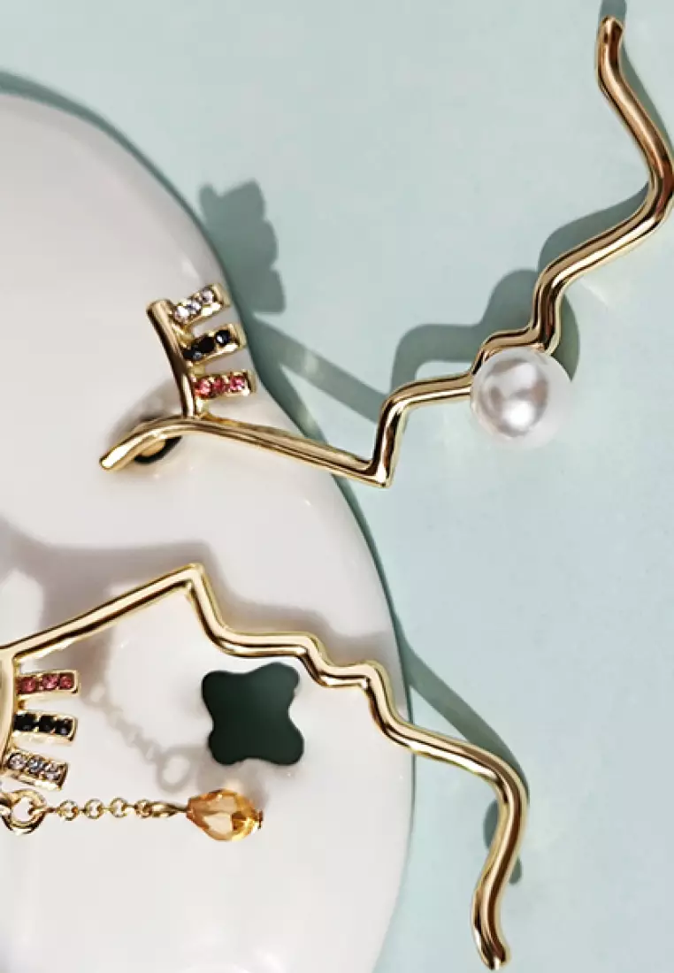 Beautiful Face Earring C071507