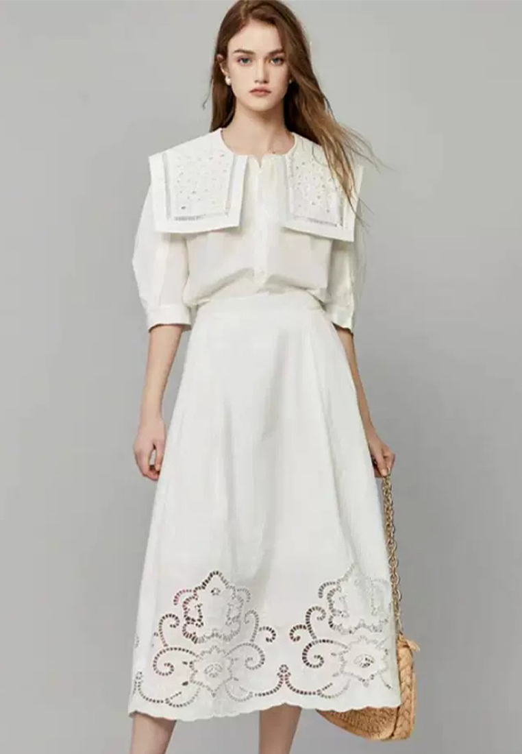 2024 New White Embroidered Short sleeved Pure Cotton Shirt CA24031902W