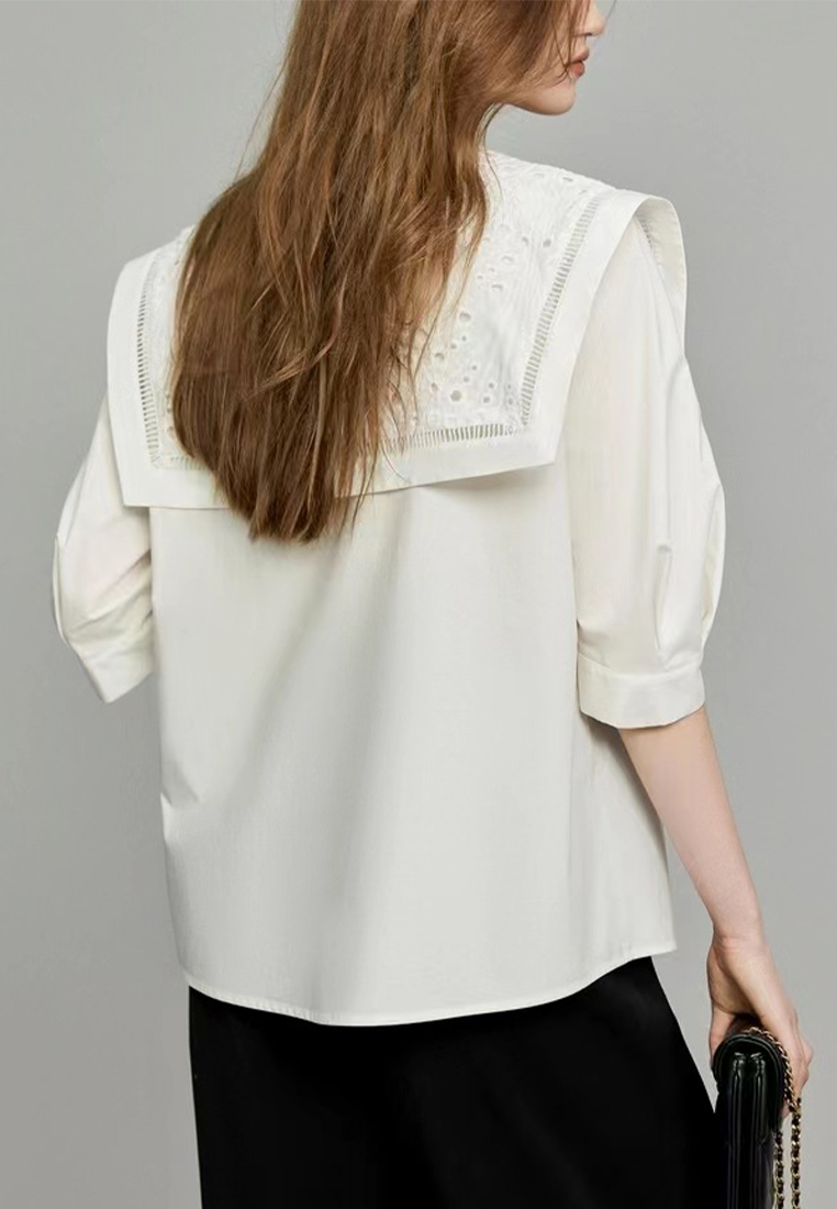 2024 New White Embroidered Short sleeved Pure Cotton Shirt CA24031902W