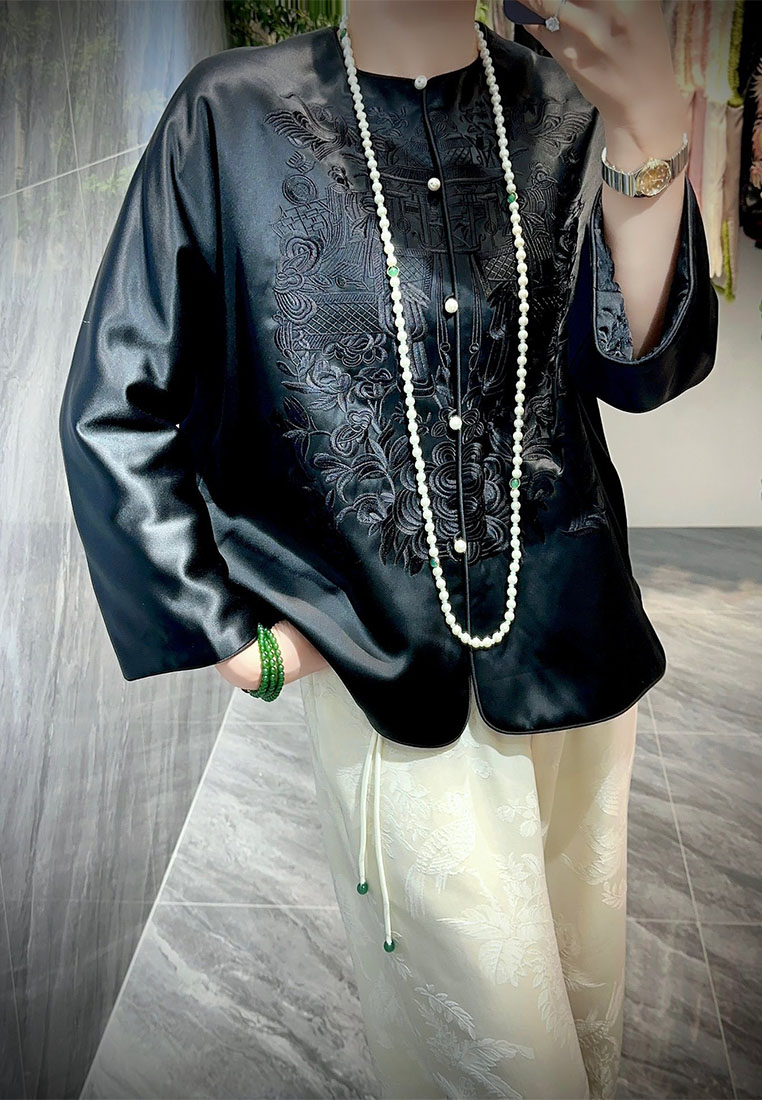 Fashionable new Chinese style high quality embroidered quilted jacket CA010602W