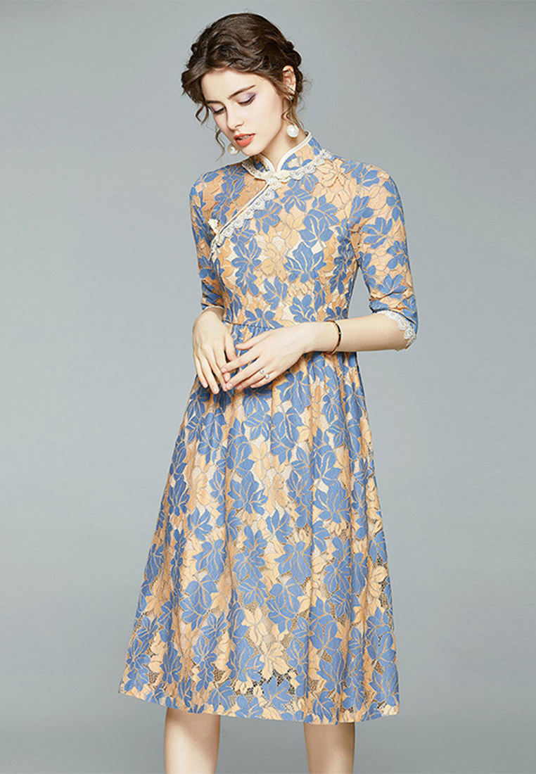 New lace dress A021920