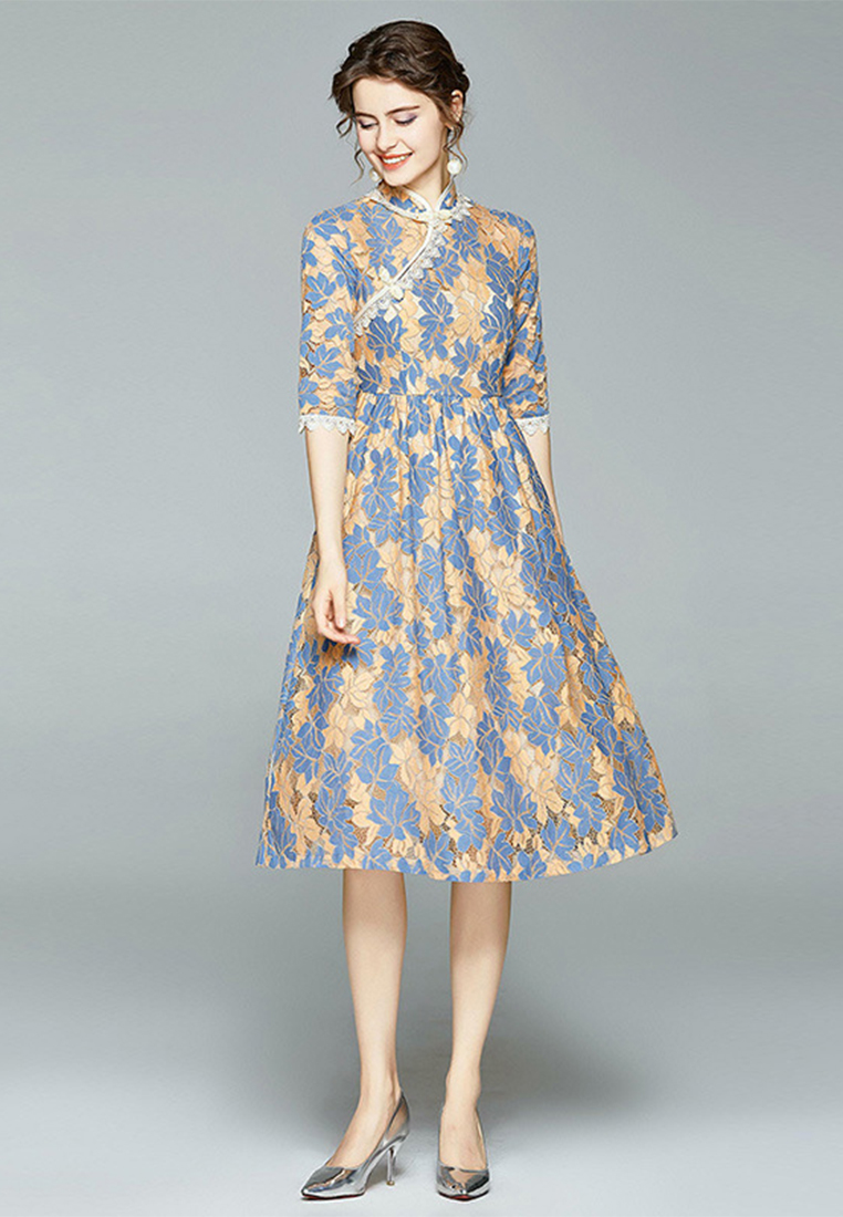 New lace dress A021920