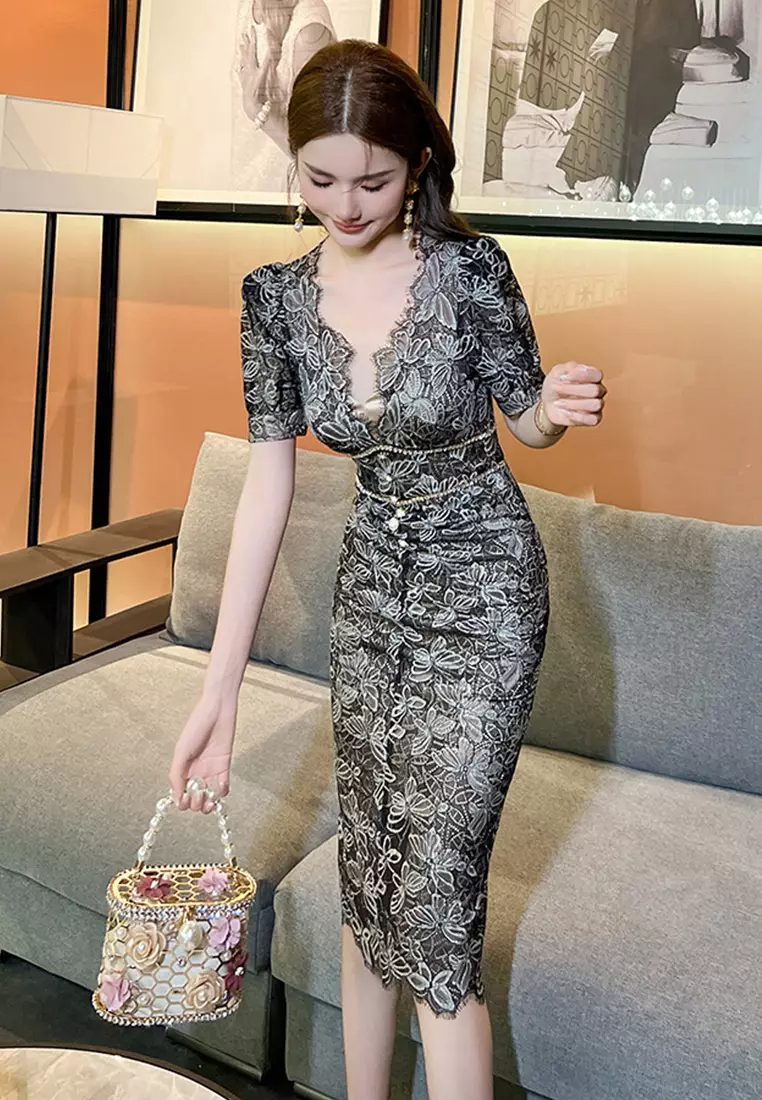 S/S Summer new women's diamond single-breasted V-neck lace dress CA061517W-sunnydaysweety