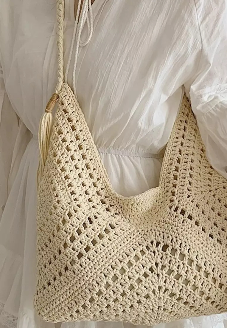 2024 casual tassel woven straw bag 