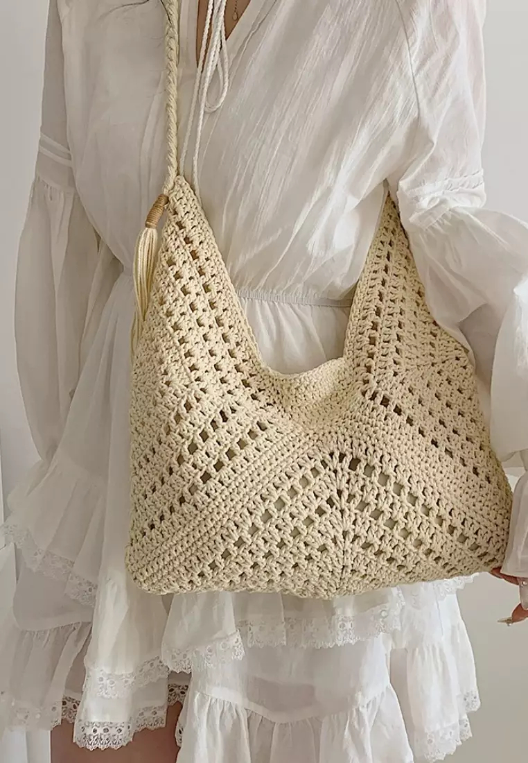 2024 casual tassel woven straw bag 