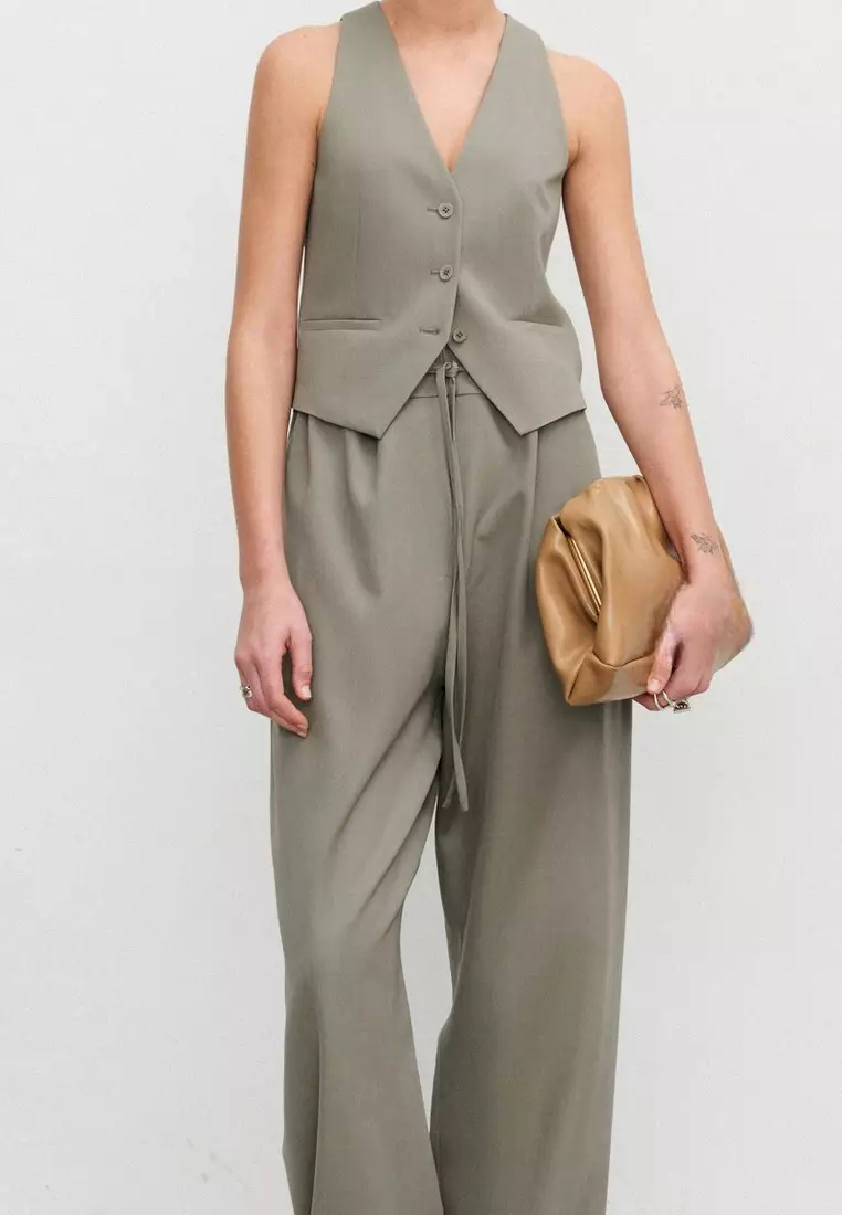 2024 new style simple suit jacket, vest and trousers three-piece suit K092510KI