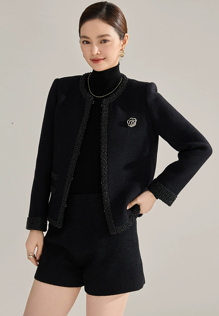 Autumn and winter wool tweed Chanel jacket CA25010707BK