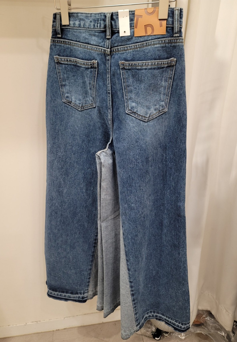 Early spring new retro wide-leg flared jeans CA25022421BL