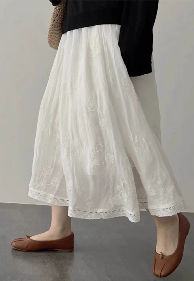 New Cotton and Linen Embroidered White Skirt CA25061721W