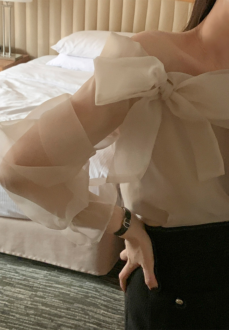 Korean style lace up bow loose long sleeved shirt CA241128121BK