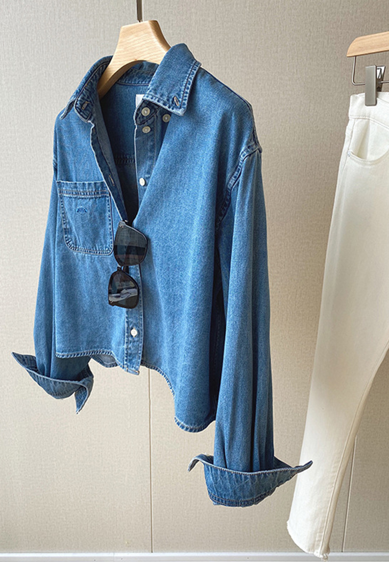 Stylish simple embroidered pocket cropped denim shirt CA110222