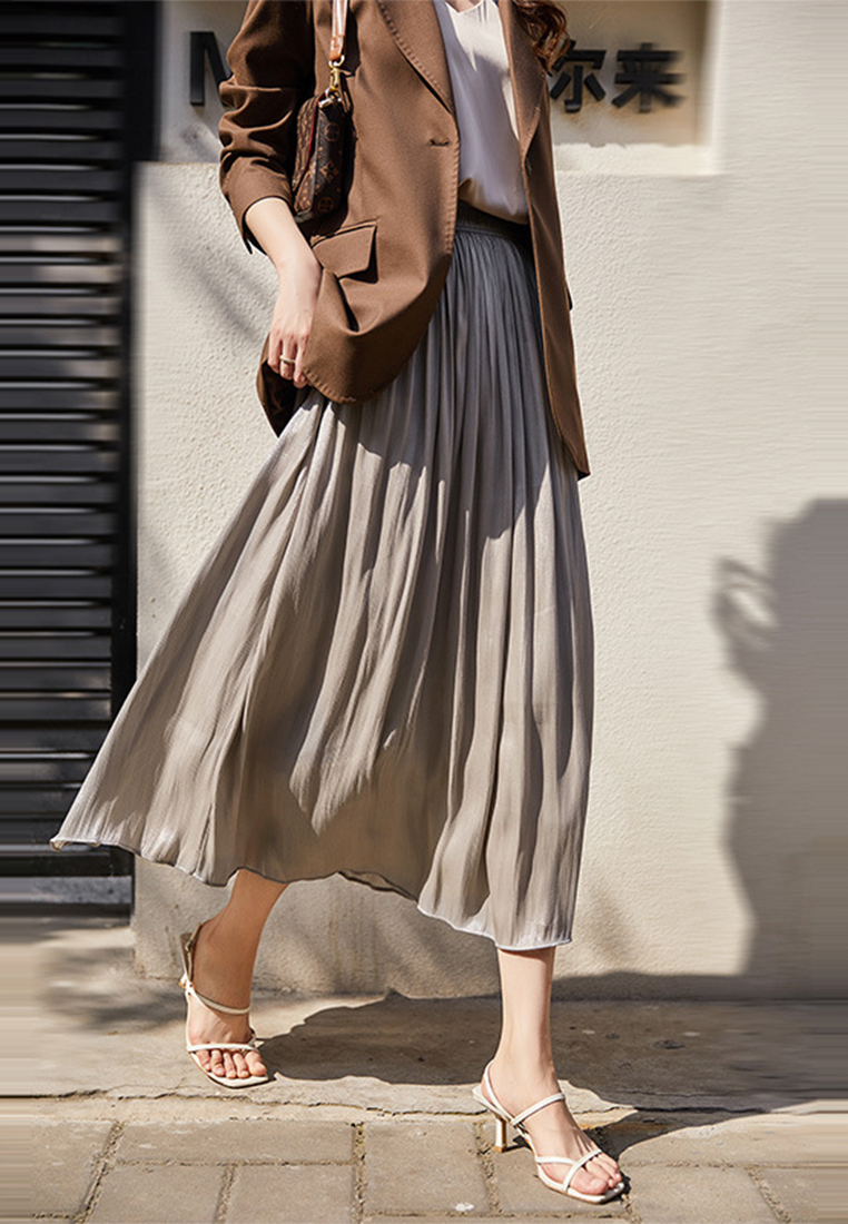 Elegantly Draping Fashionable Half-Skirt CA090822W