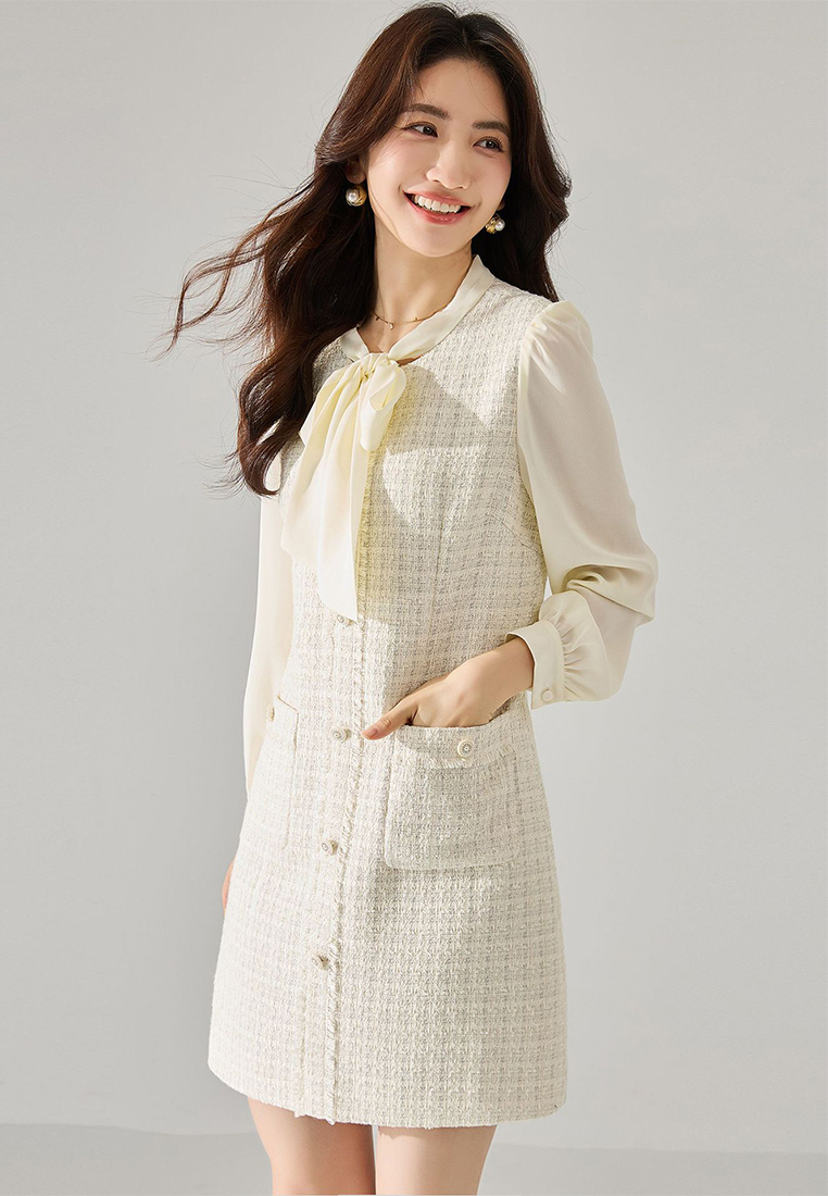 White bow long sleeved dress CA24091122BE