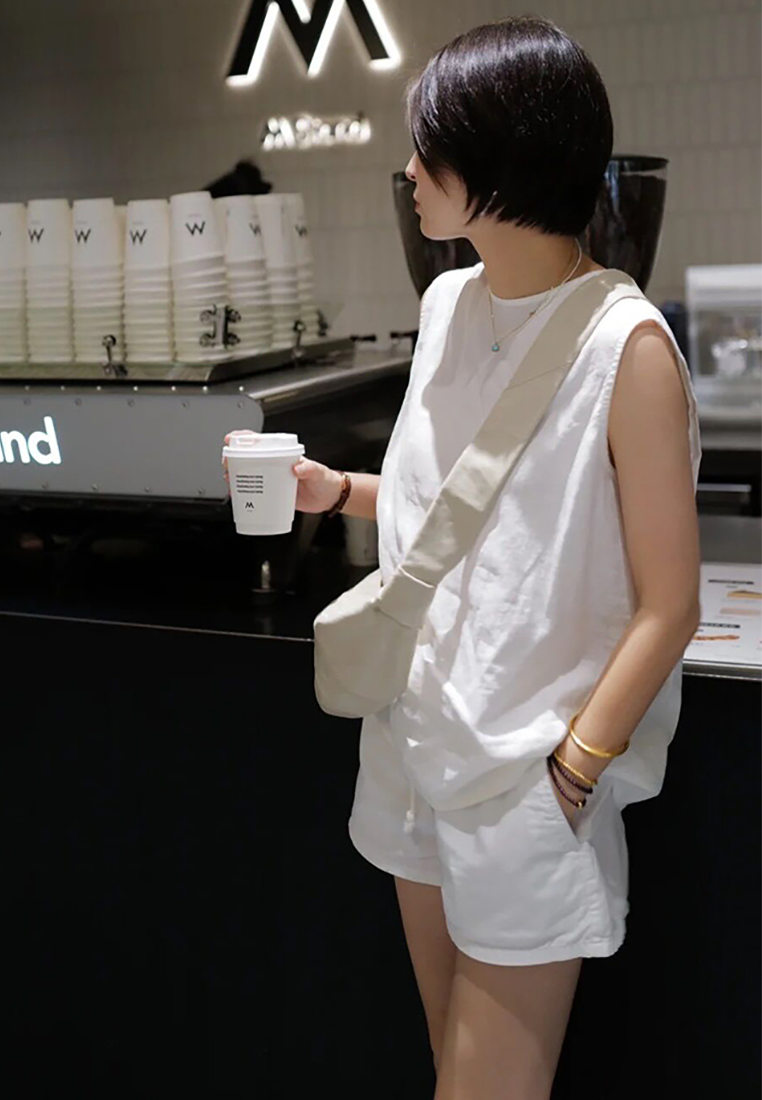 Summer Japanese-style thin loose round-neck sleeveless shirt CA25061723W