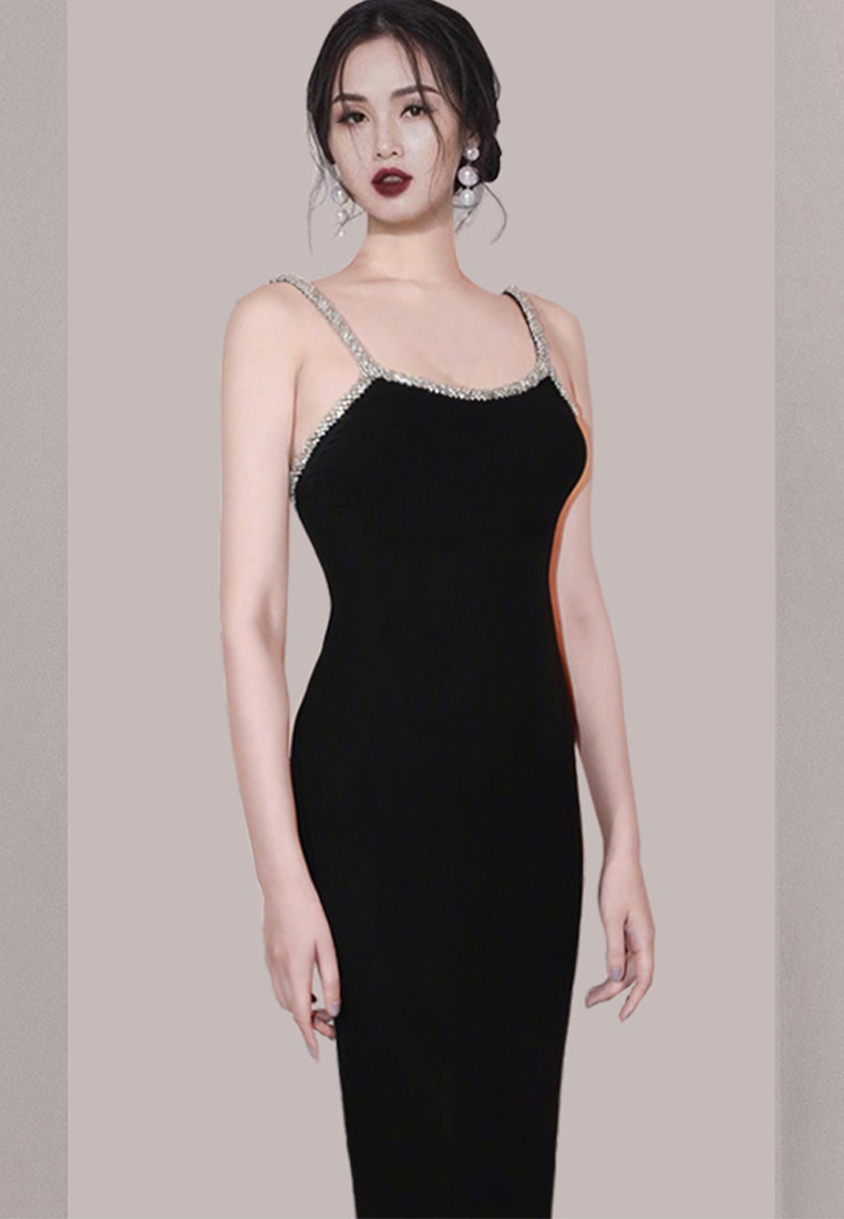 New European and American Slim Fit Sexy Strap Dress Light Luxury Dress CA4021923BK