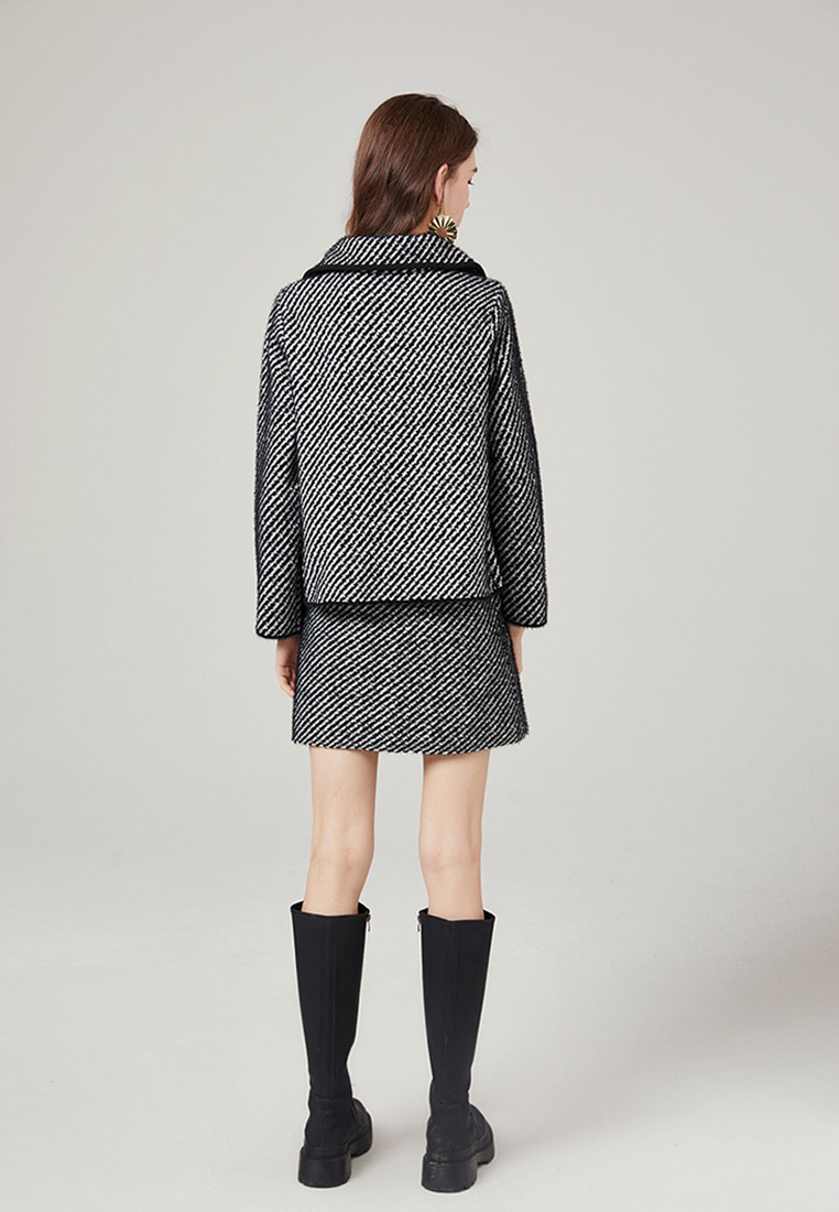 2024 New Style Coat Half Skirt Set CA24073124BK