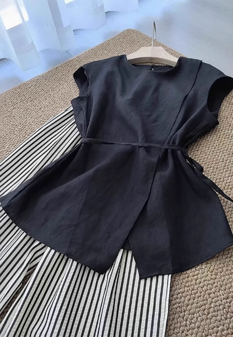 Korean Summer Black Round Neck Waist Lace-up Slit Sleeveless Shirt CA25061726BK