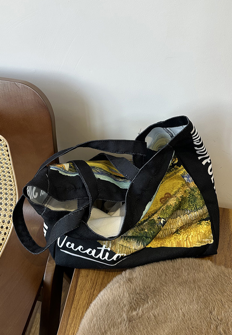 2024 New Black and White Shoulder Totes CA24032325W