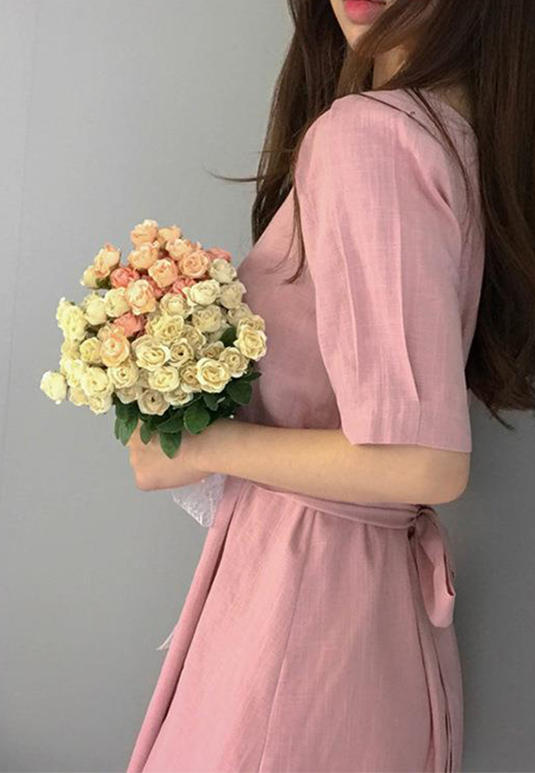 Retro waist cinching dress with temperament CA25032749W