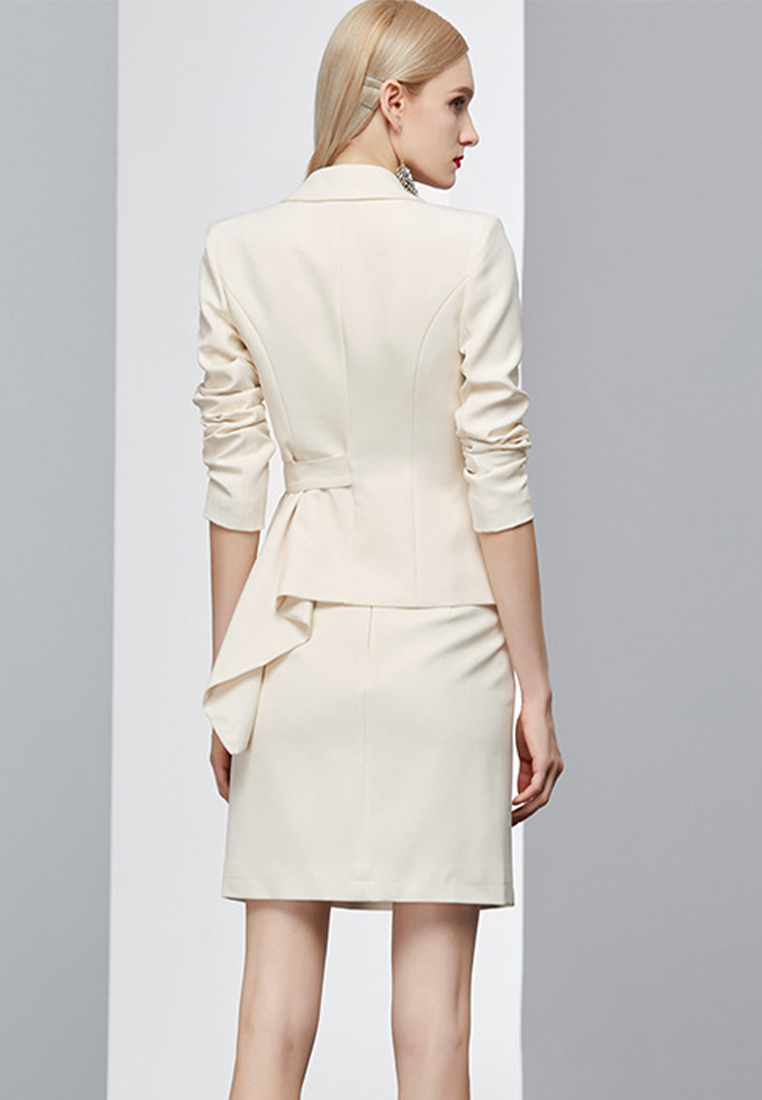 Niche irregular skirt suit A021926