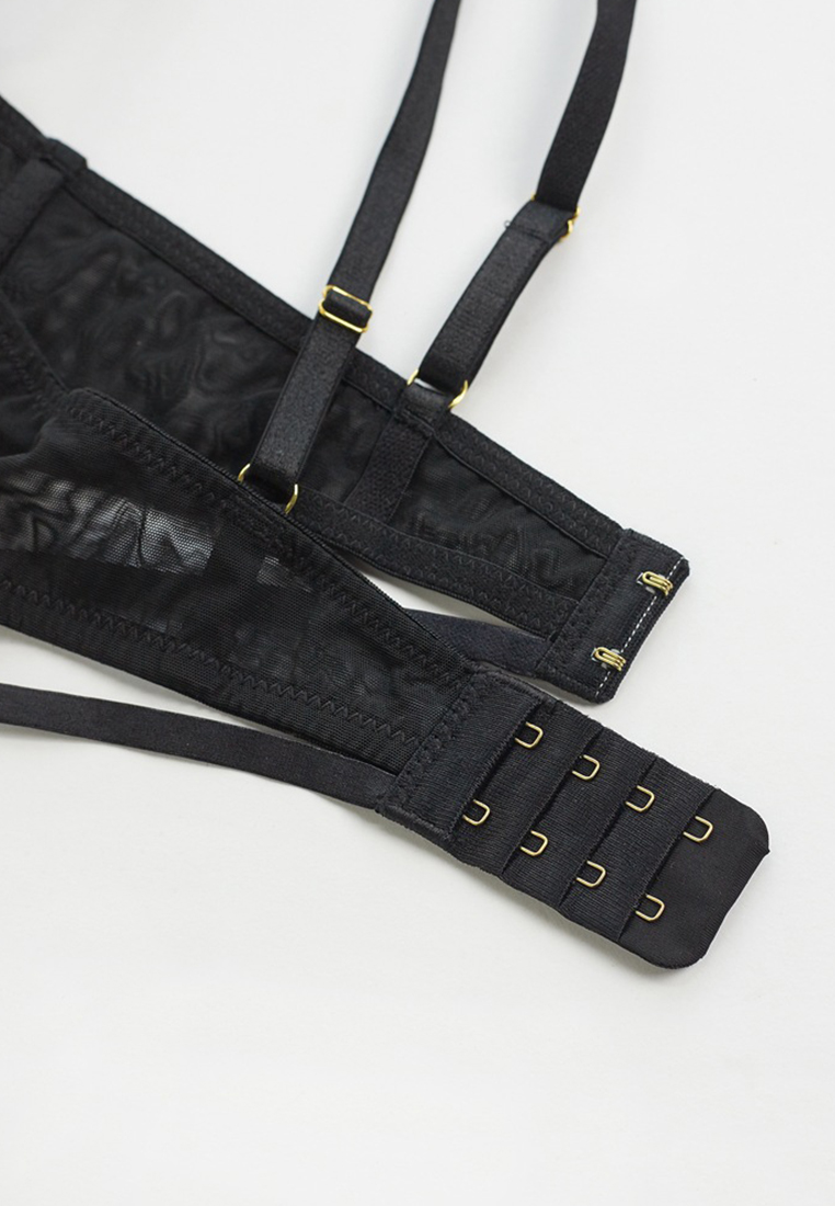 Would be "French-style sexy lace hollow-out solid color chaotic steel ring gathered bra set  CA23050427BK-sunnydaysweety