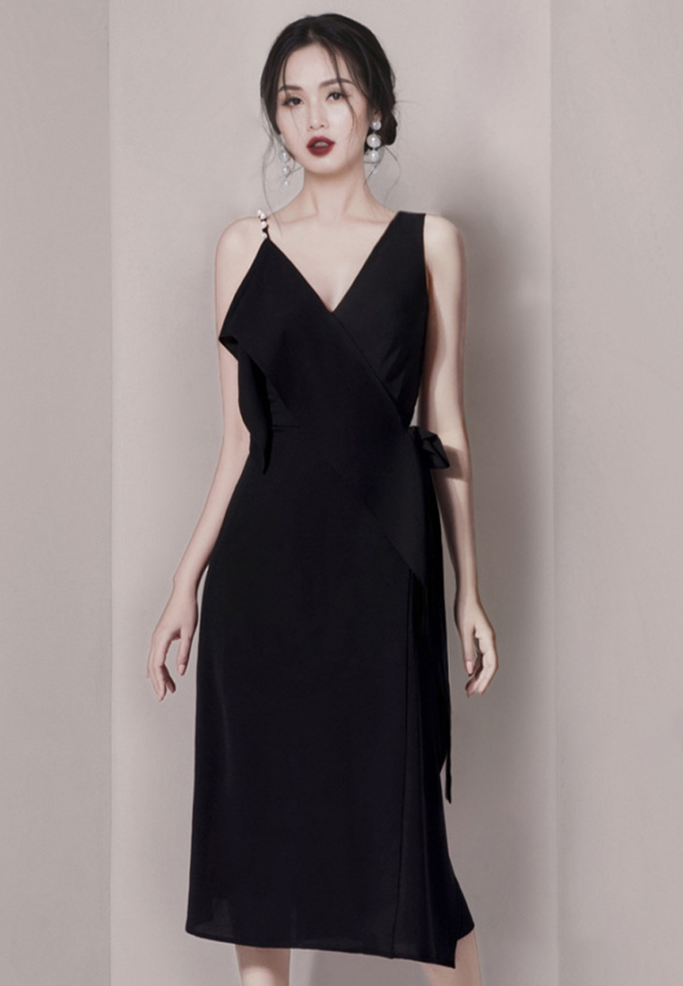 Temperament asymmetric strap v-neck dress A021927