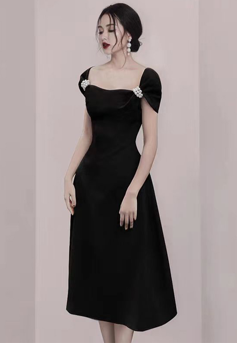 French Style Off Shoulder Slim Fit Black Dress CA4021928BK