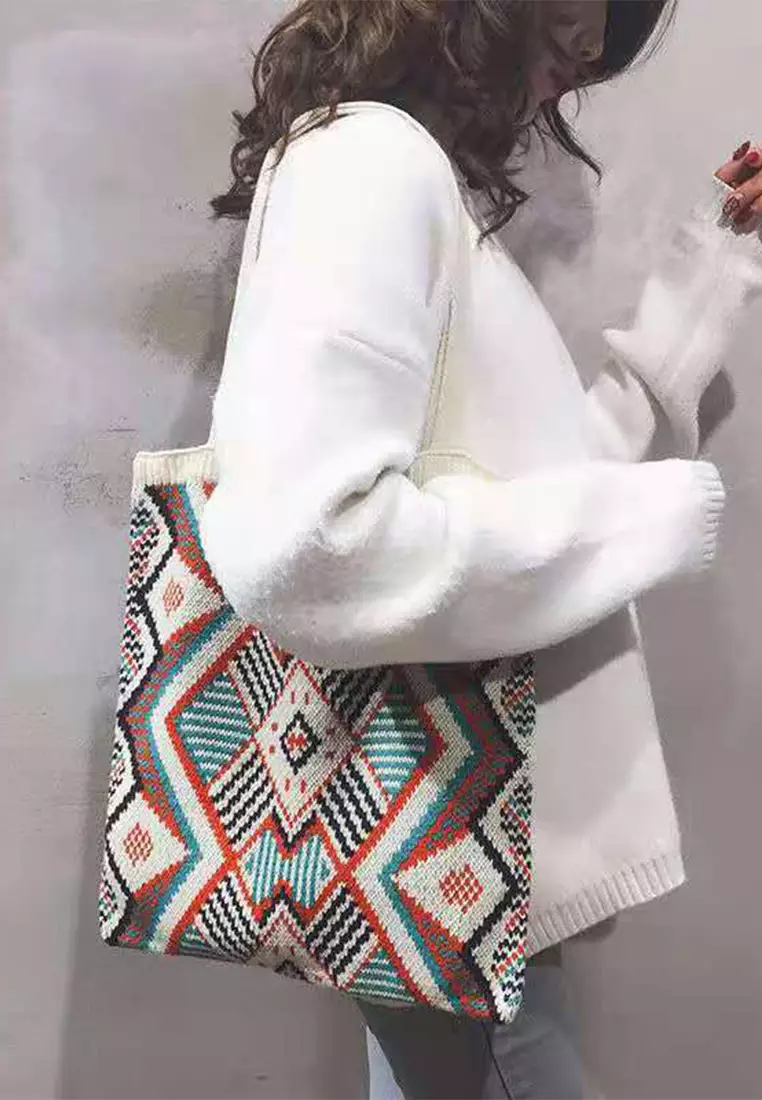 Wool knitted hand knitted bag hand shoulder bag A12181303BE