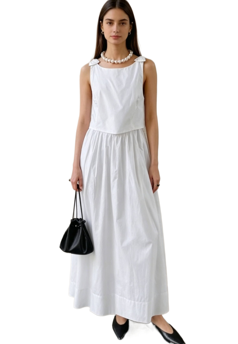 `White Sleeveless Crop Top Maxi Skirt Set`K26042404