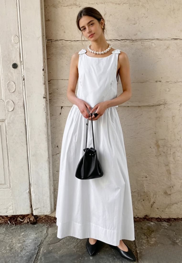`White Sleeveless Crop Top Maxi Skirt Set`K26042404