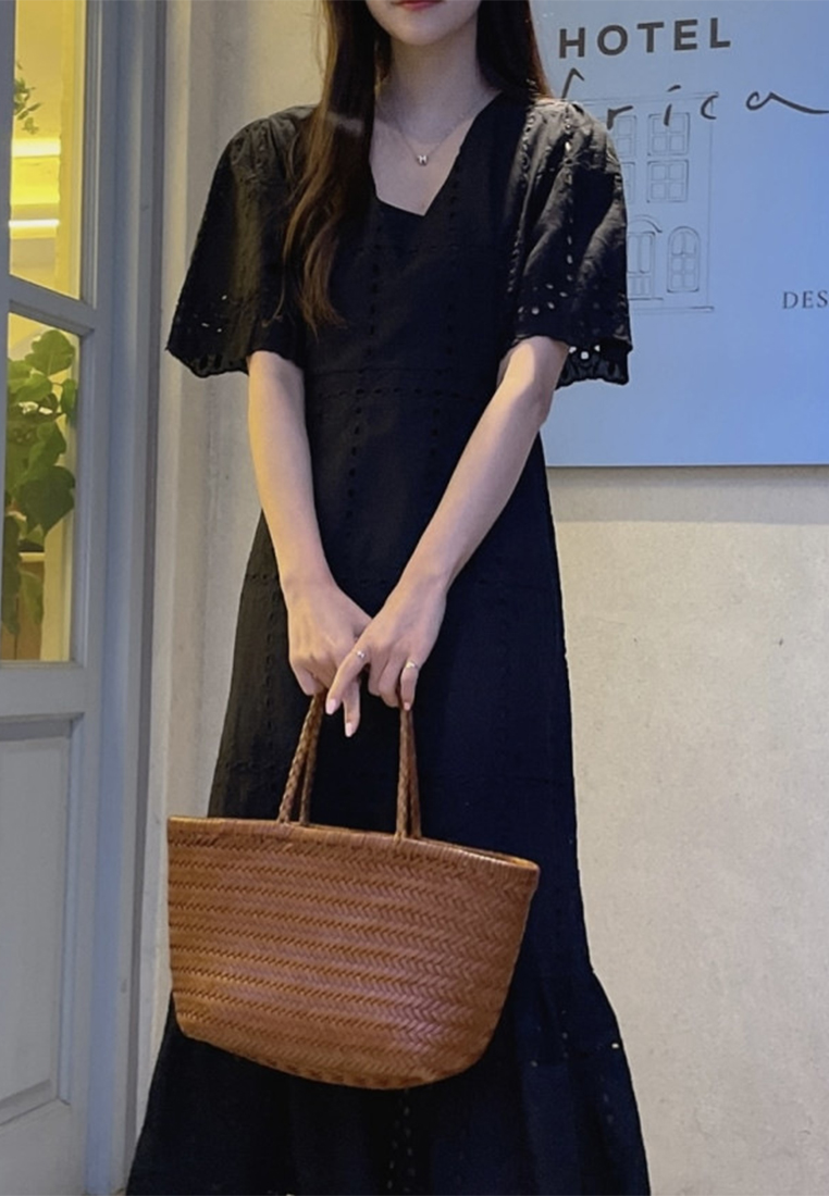 Summer French minimalist hollow lace short sleeved dress CA25032715BK