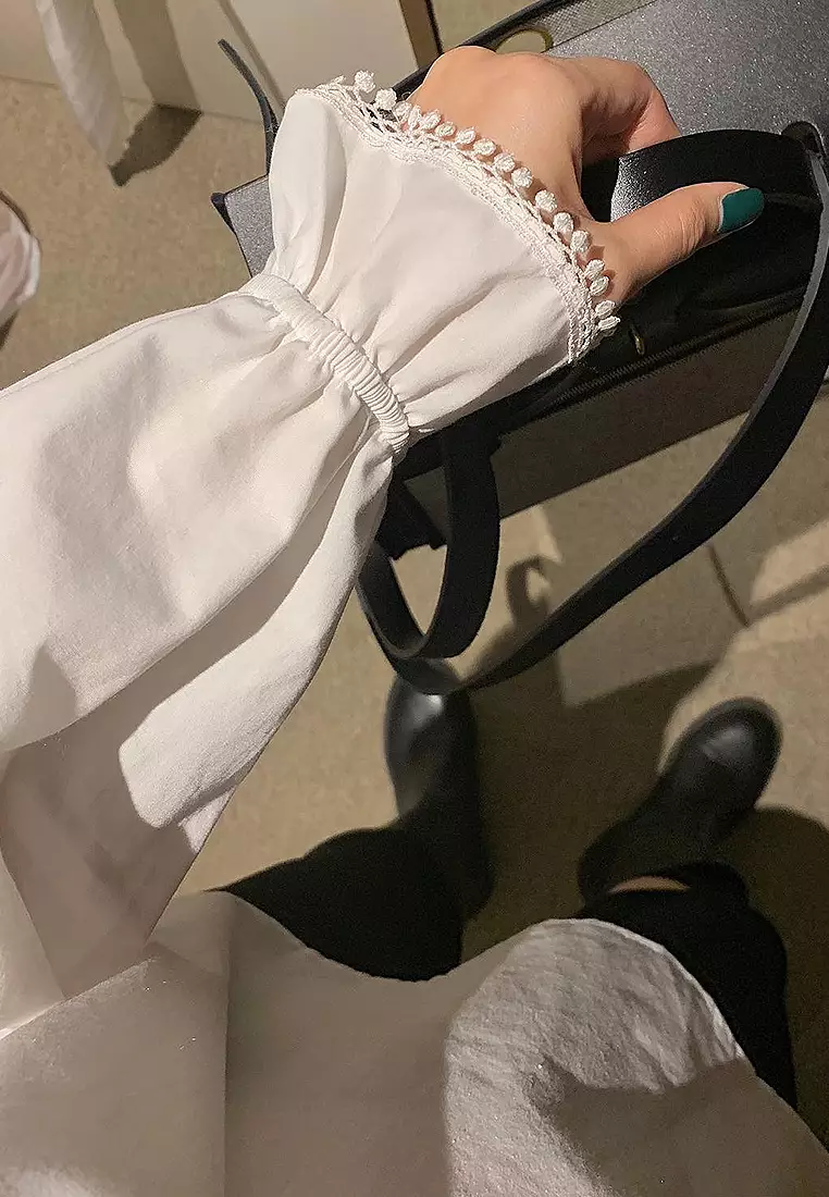 Korean loose and versatile flared sleeve shirt CA24092745W