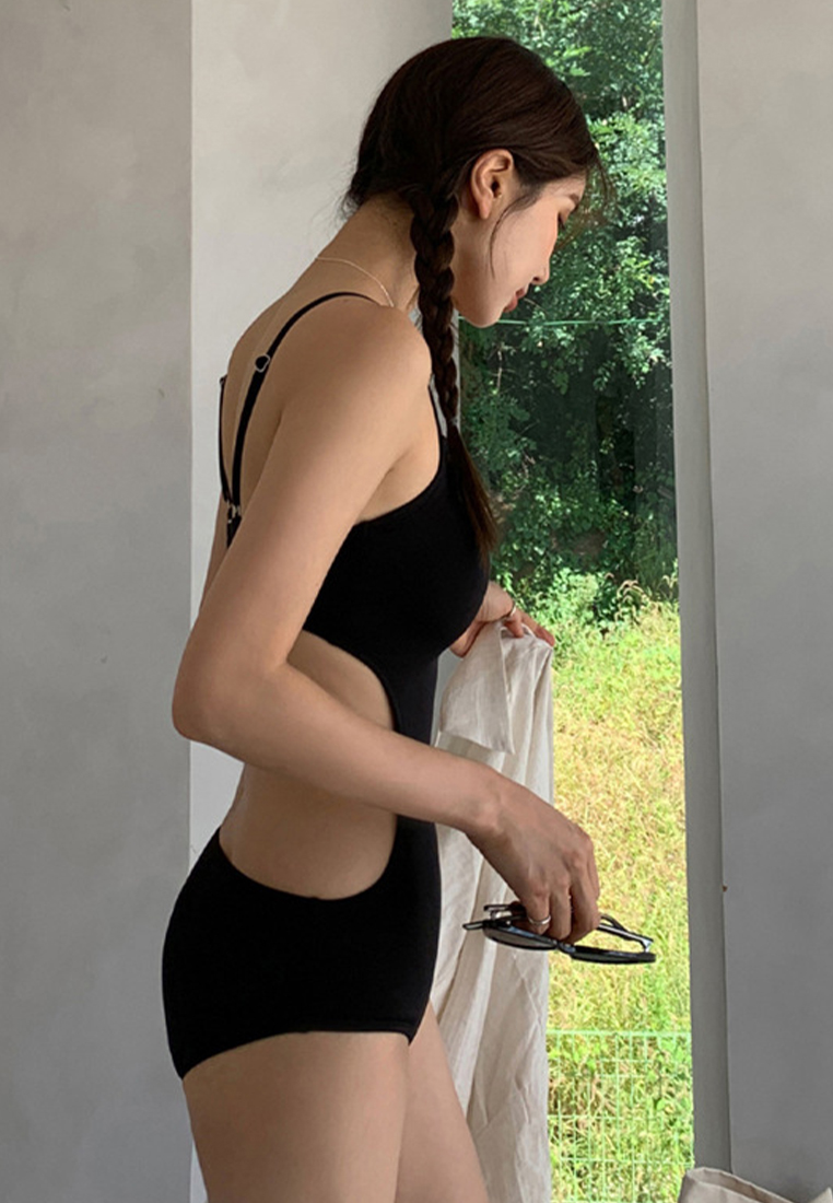 Japanese and Korean solid color suspender one-piece swimsuit CA24032103BK