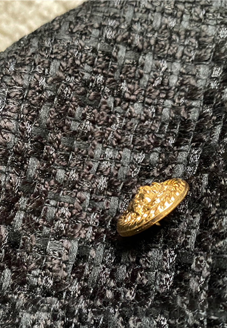 Coarse tweed small fragrant style metal buckle suit jacket CA101903BK