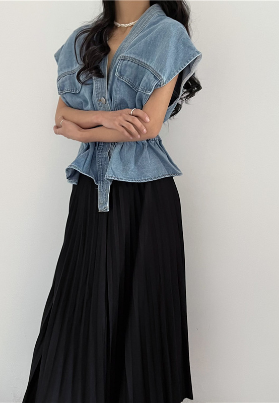 New summer product, sleeveless denim vest with waist and long skirt set CA25042903