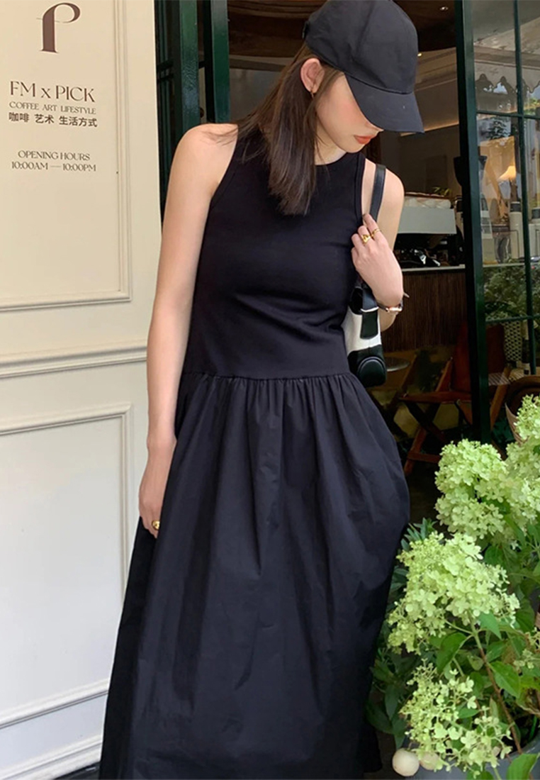 2024 Summer New Black and White Round Neck Dress CA24041003W