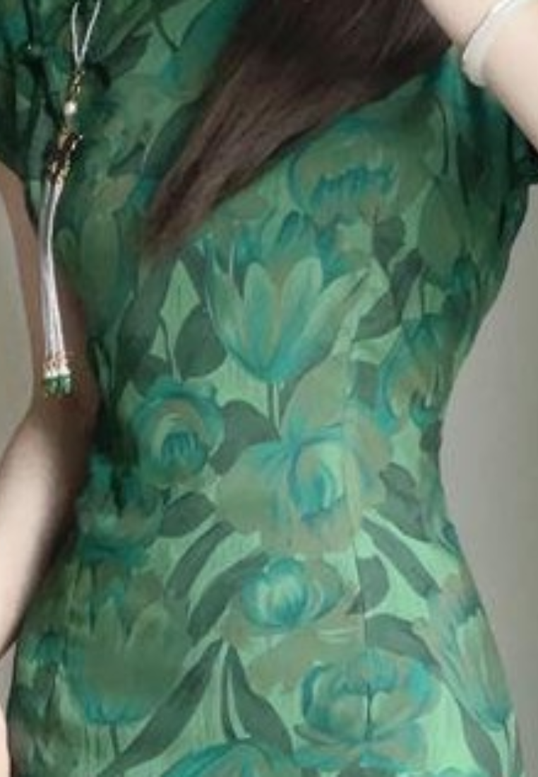 New Retro-style fitted waist long cheongsam dress CA25121530GR