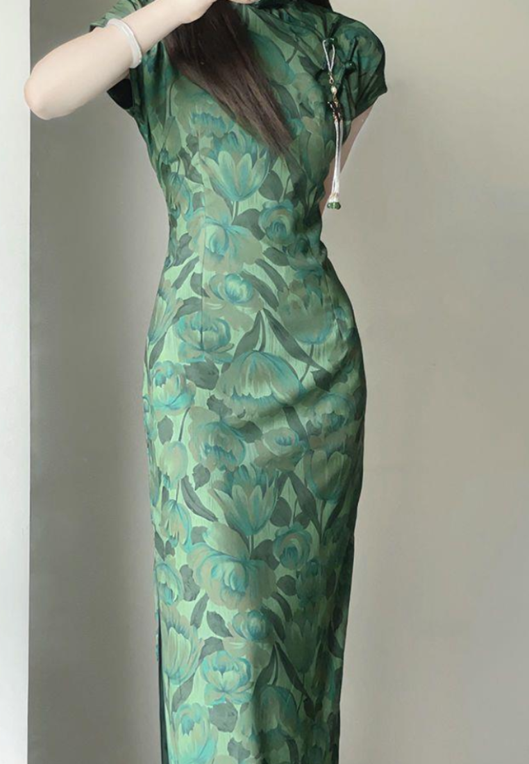 New Retro-style fitted waist long cheongsam dress CA25121530GR