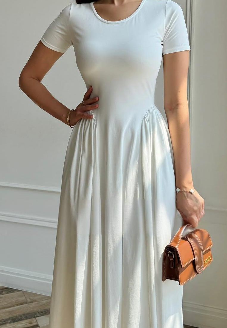 Round neck solid color temperament short sleeve dress CA25091431W