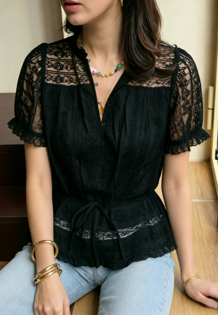 Chic Style Lace Panel Drawstring Waist Short Sleeve Blouse K26050501