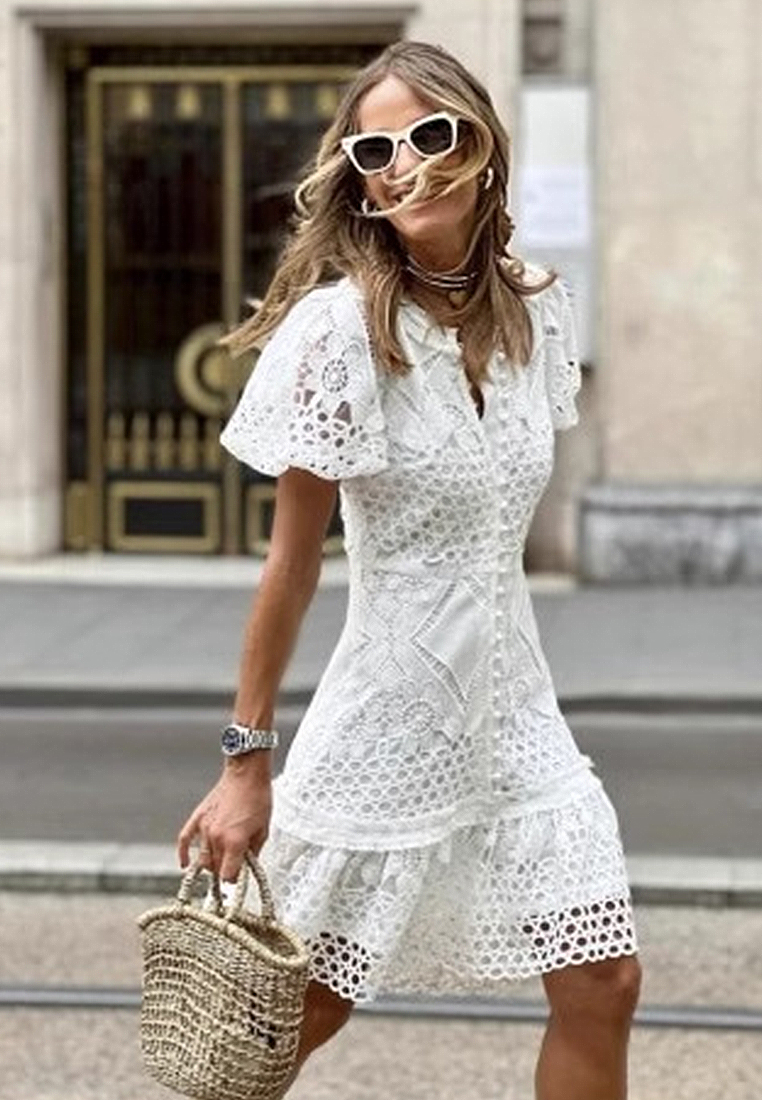 European and American lace short sleeved dress CA25042232W