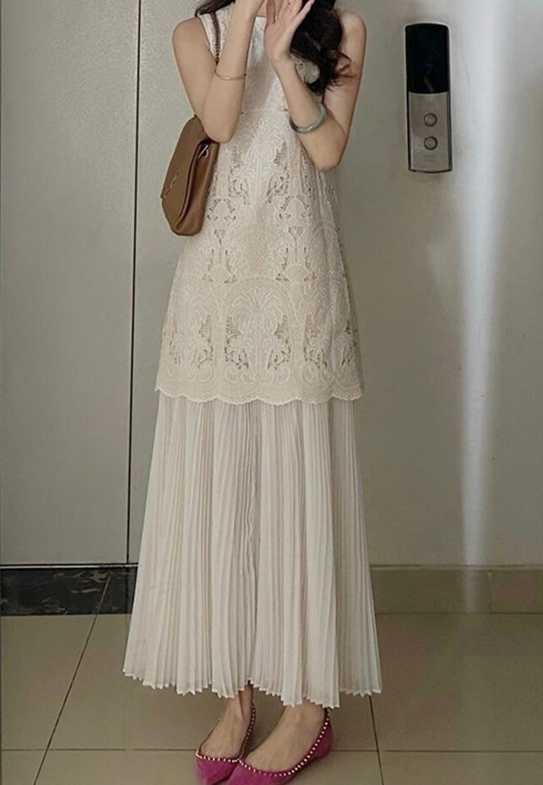 French retro pleated sleeveless vest dress CA225042232W