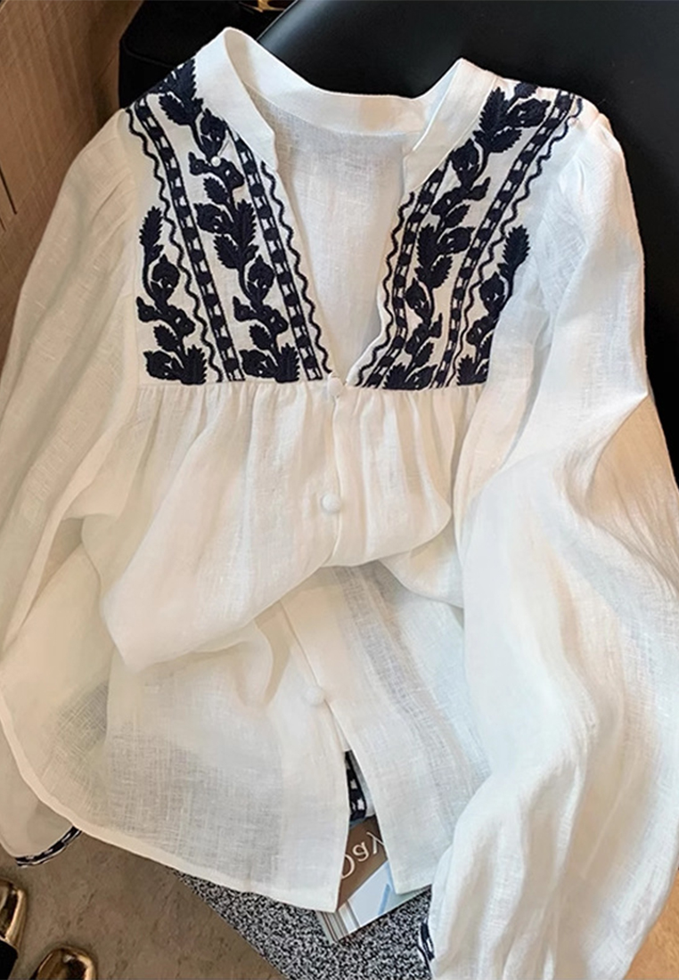 New French embroidered v-neck linen shirt CA225042233W