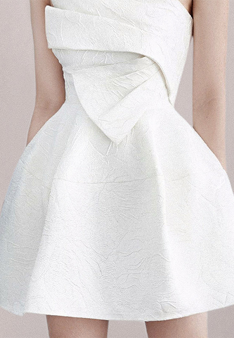 French white slip dress A021933