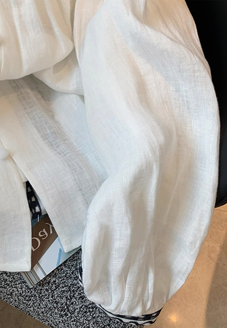 New French embroidered v-neck linen shirt CA225042233W