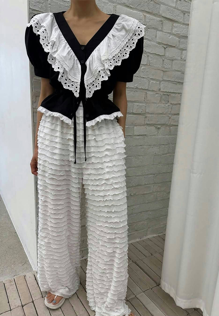 ummer New Style V-neck Top CA25060337BK