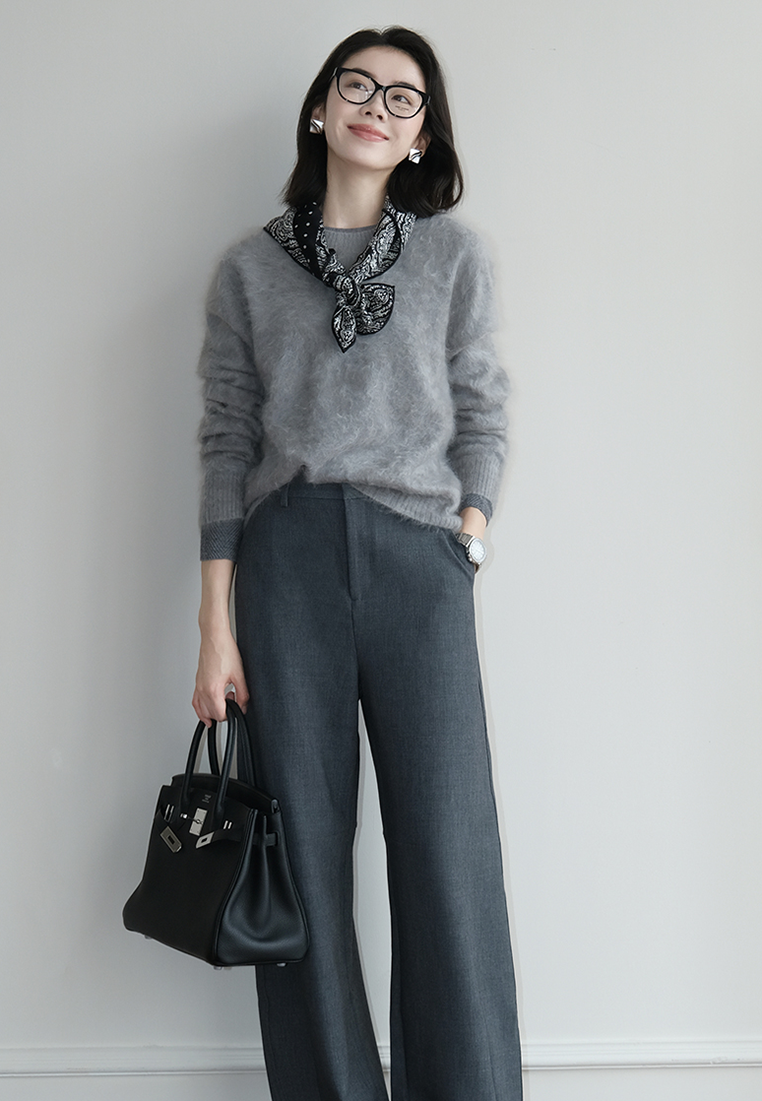 Classic Crew Neck Brushed Cashmere Sweater CA25102437BE