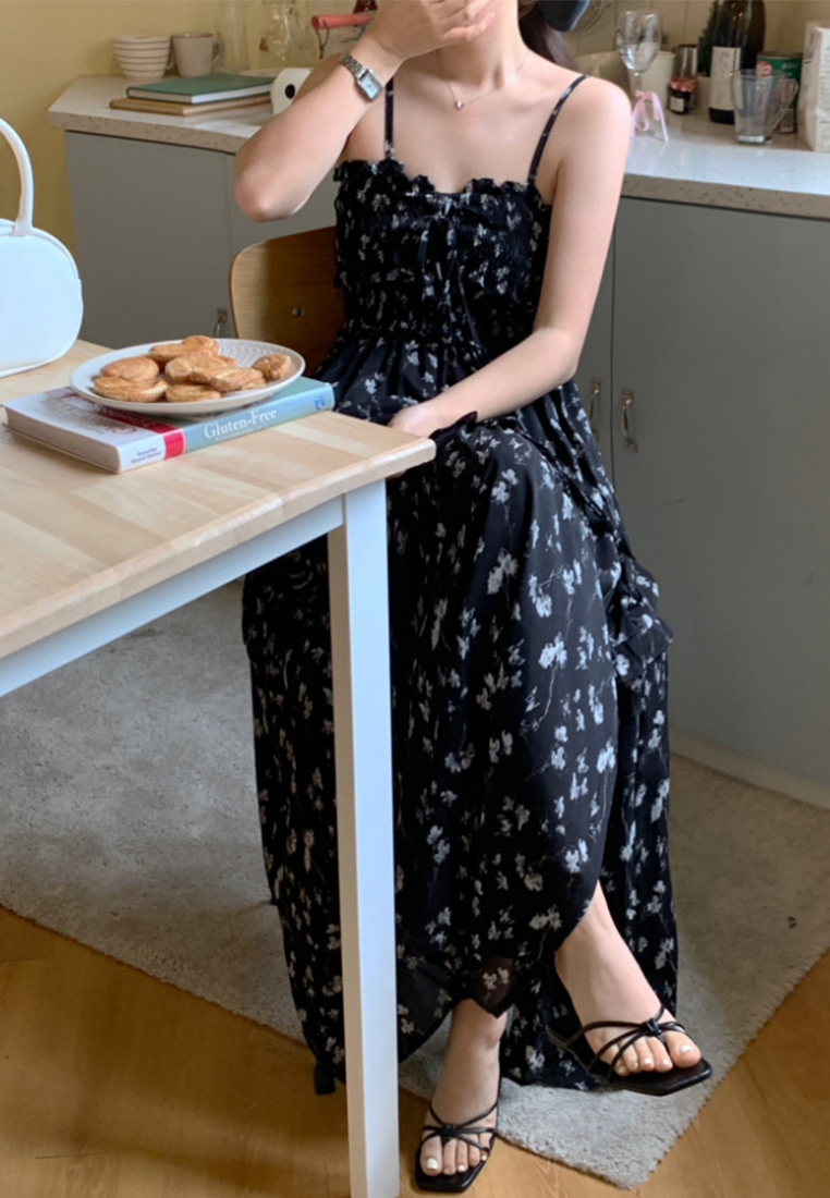 Retro square collar waist cinching floral suspender dress CA25032736YE