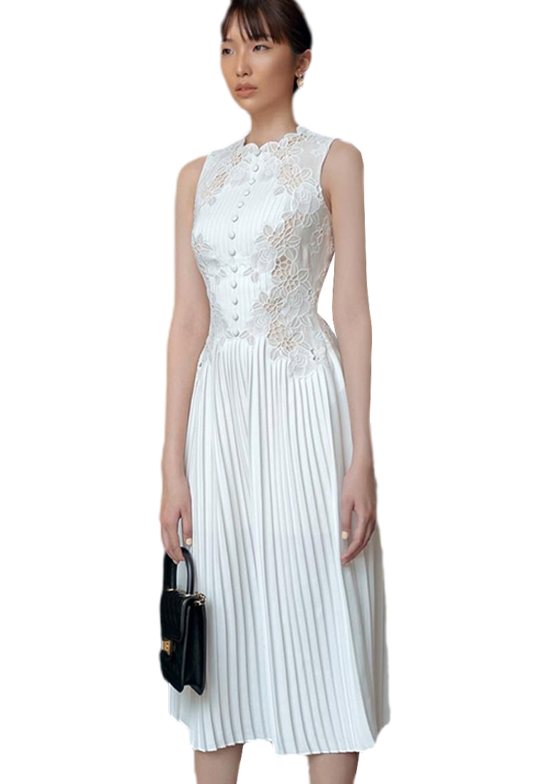 2024 Summer White Lace Sleeveless Dress CA24032639W