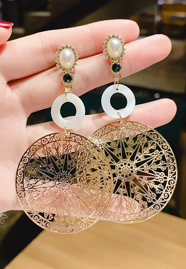 Hollow and Carved Round Metal Earrings CA060303